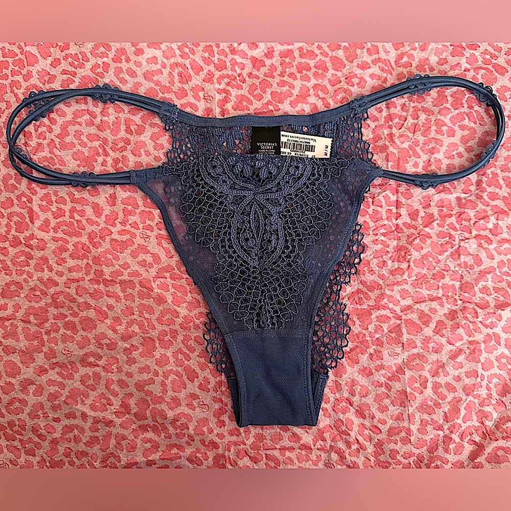 Victoria’s Secret lace bikini panties